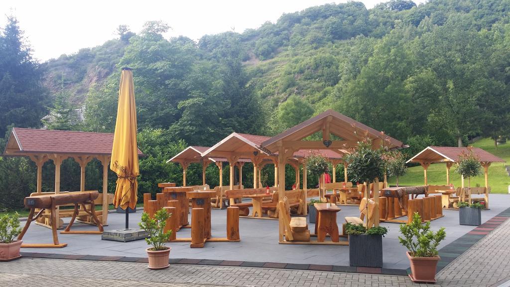 Moselhotel Waldeck Burgen  Luaran gambar