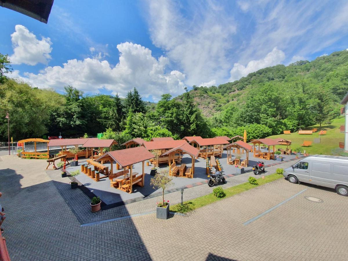 Moselhotel Waldeck Burgen  Luaran gambar